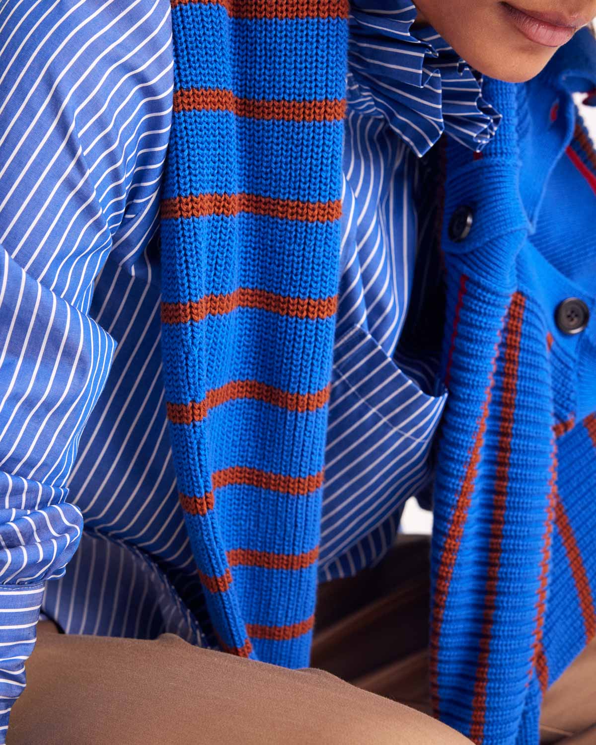 Pull Gustave rayures bleu, cannelle et rouge